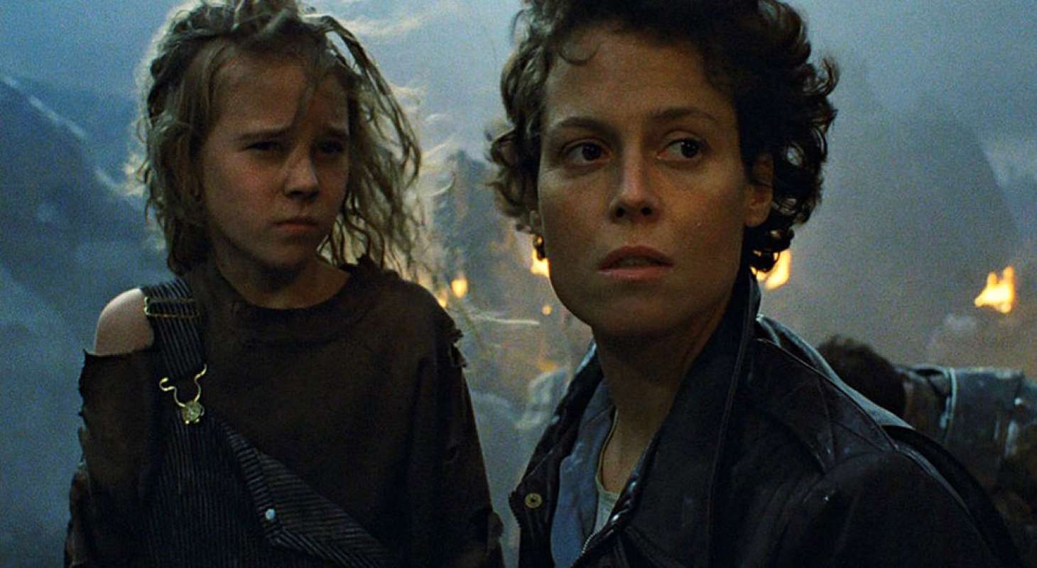 Aliens Ripley and Newt
