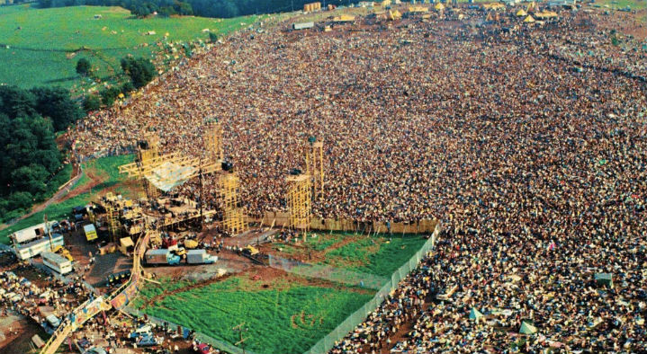 woodstock-revisited-crowd