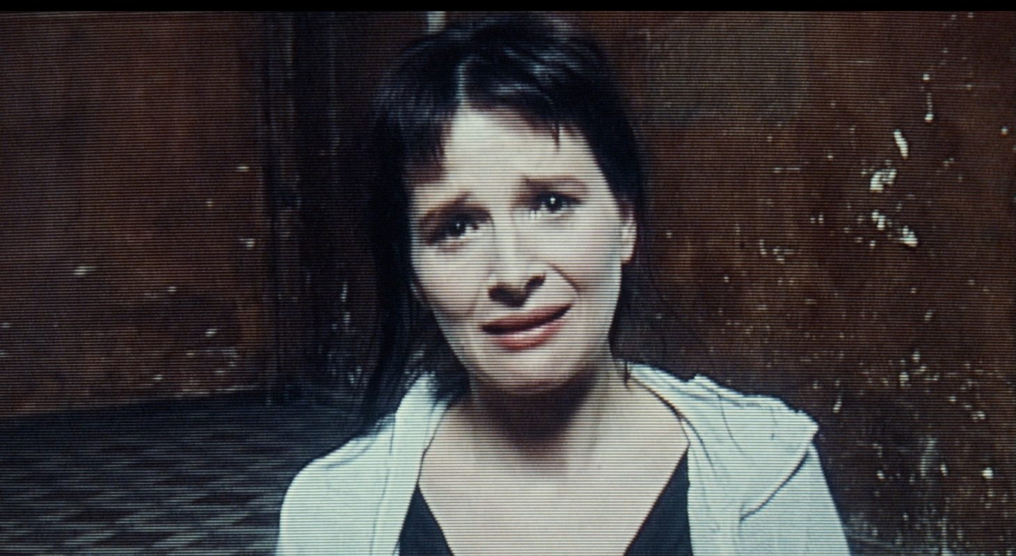 Juliette Binoche Code Unknown