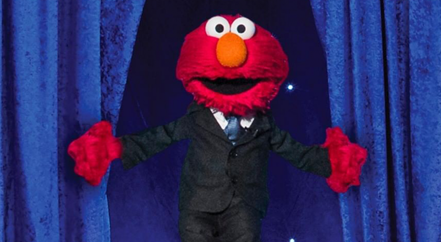 A still from The Not-Too-Late Show with Elmo