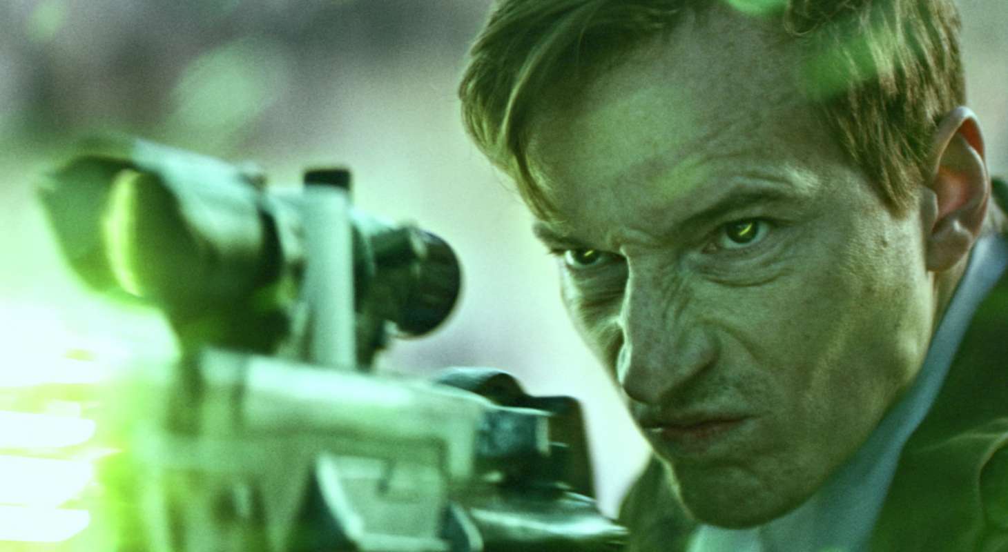 blood-machines-face-and-gun
