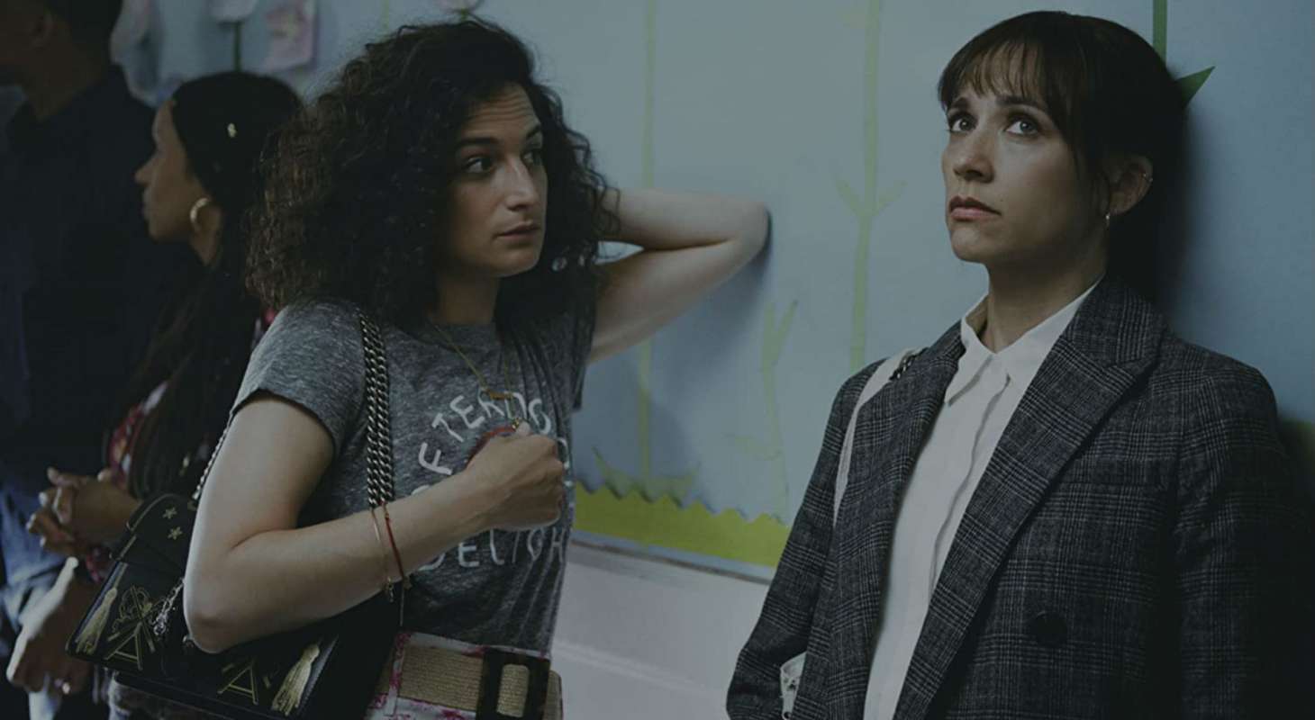 on-the-rocks-rashida-jones-jenny-slate-feature-image