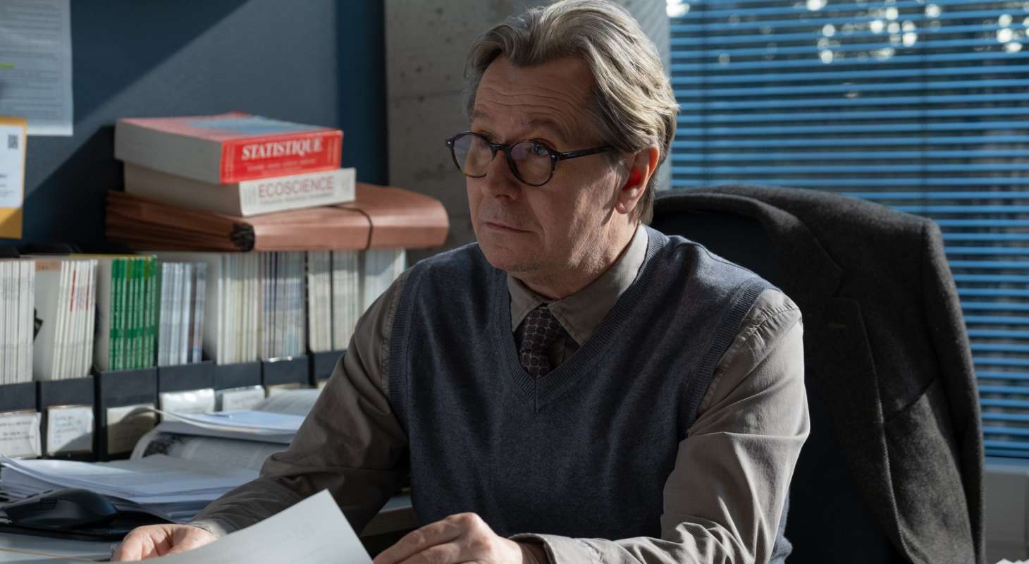 crisis gary oldman