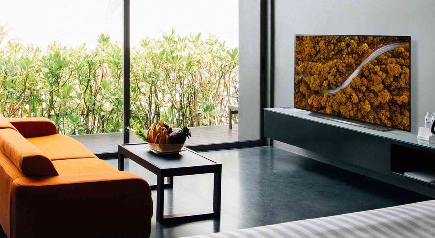LG OLED77CX Review