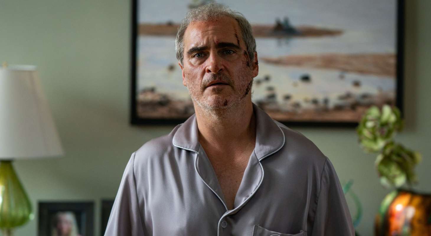 beau-is-afraid-Joaquin-Phoenix