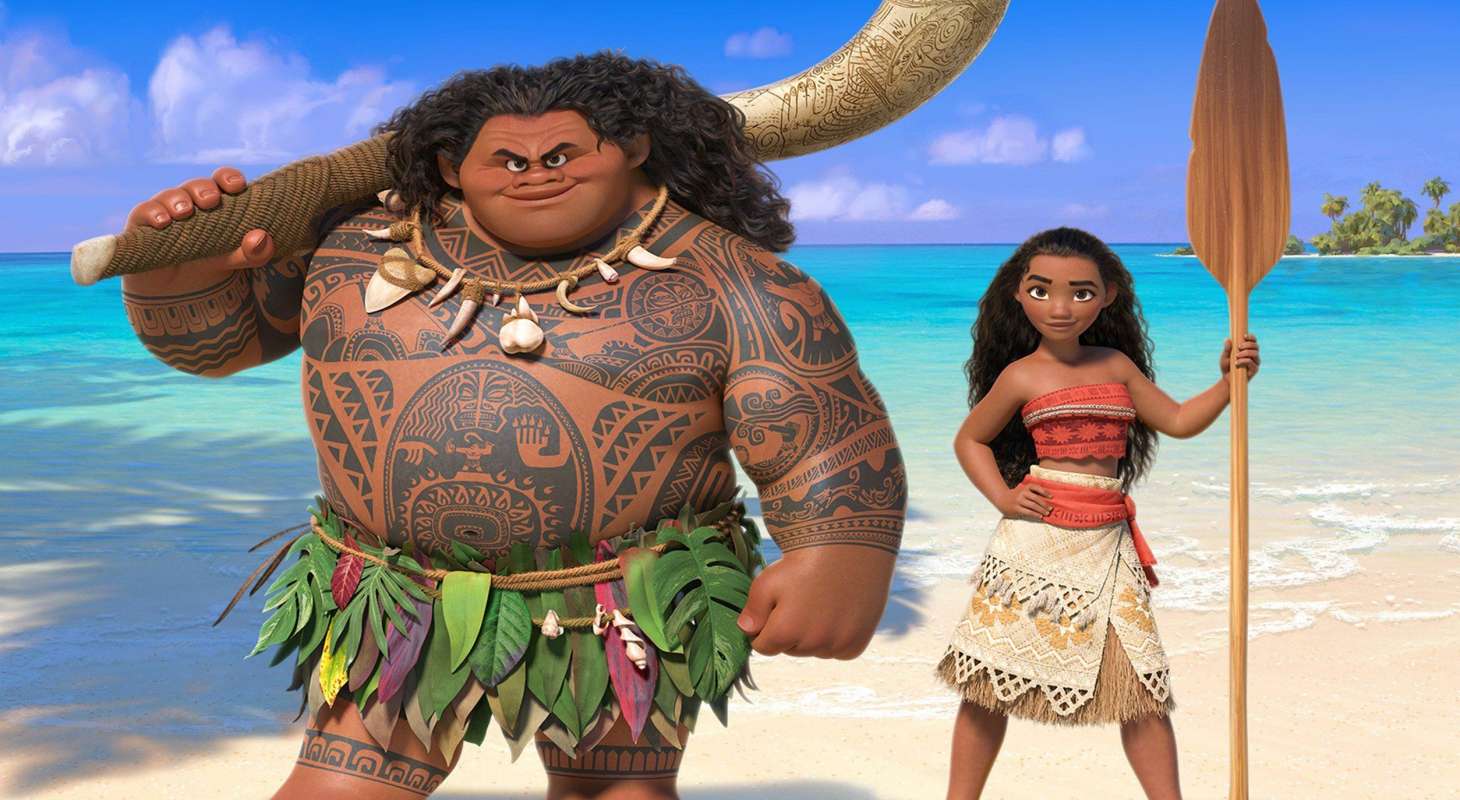 Maui and Moana on beach