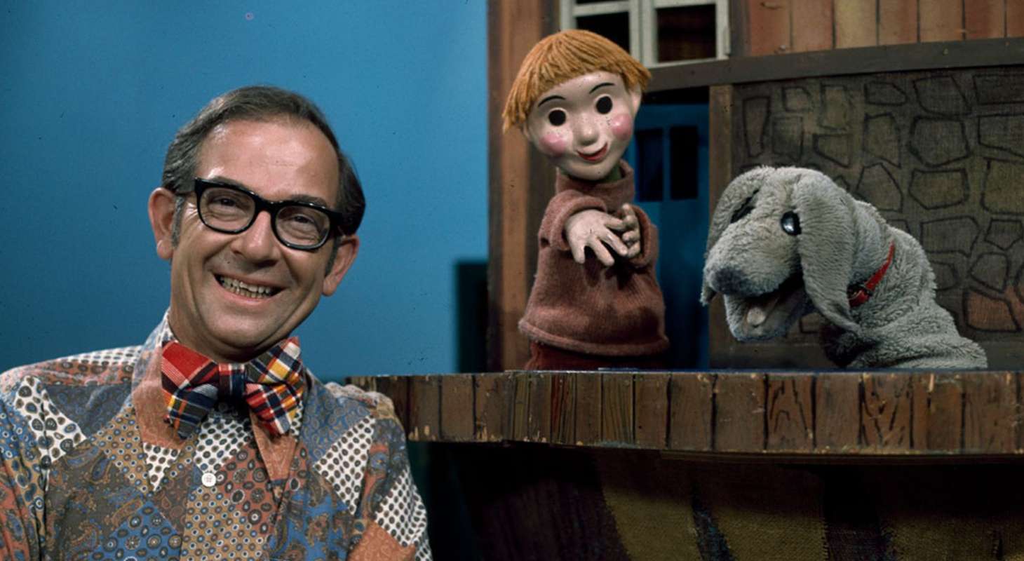 mr-dressup-casey-finnegan