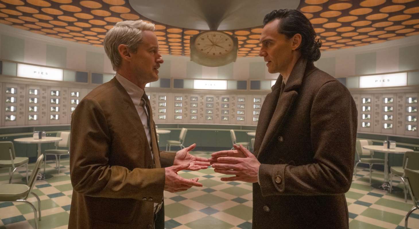 Owen Wilson and Tom Hiddleston in Loki Season 2