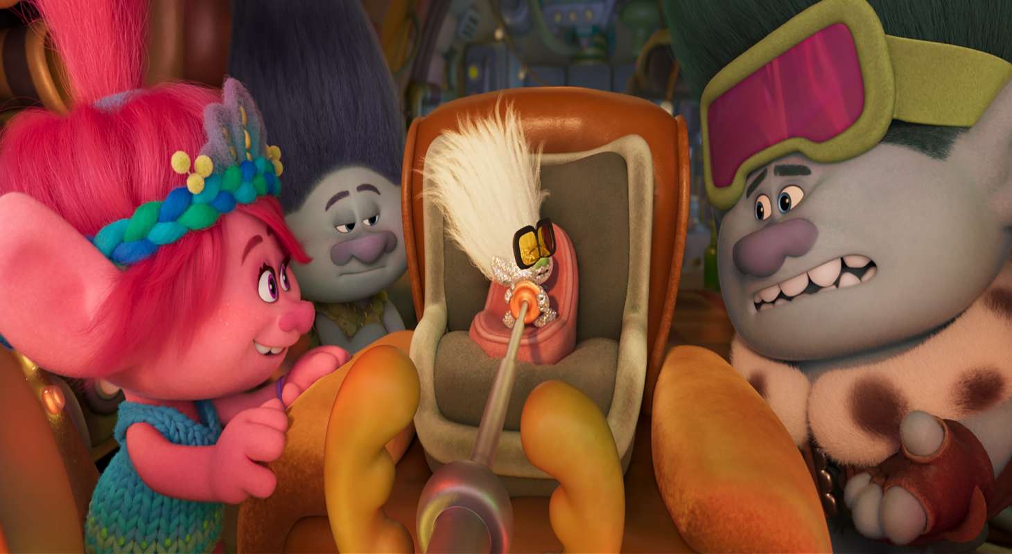 Trolls Band Together