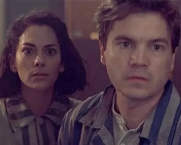 Inbar Lavi and Emile Hirsch in Bau, Artist at War
