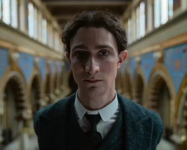 Idan Weiss as Franz Kafka in Franz