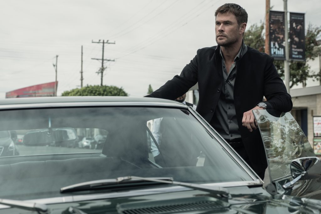 Chris Hemsworth stars as 'Davis' in CRIME 101. Photo Credit: Merrick Morton