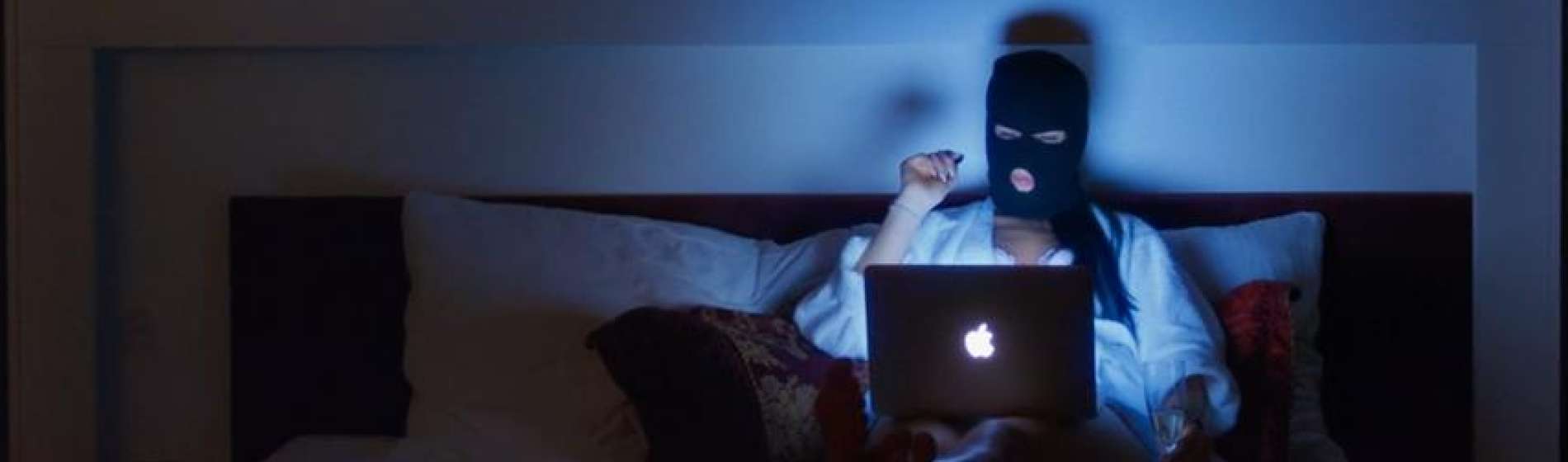Virtual Girlfriends