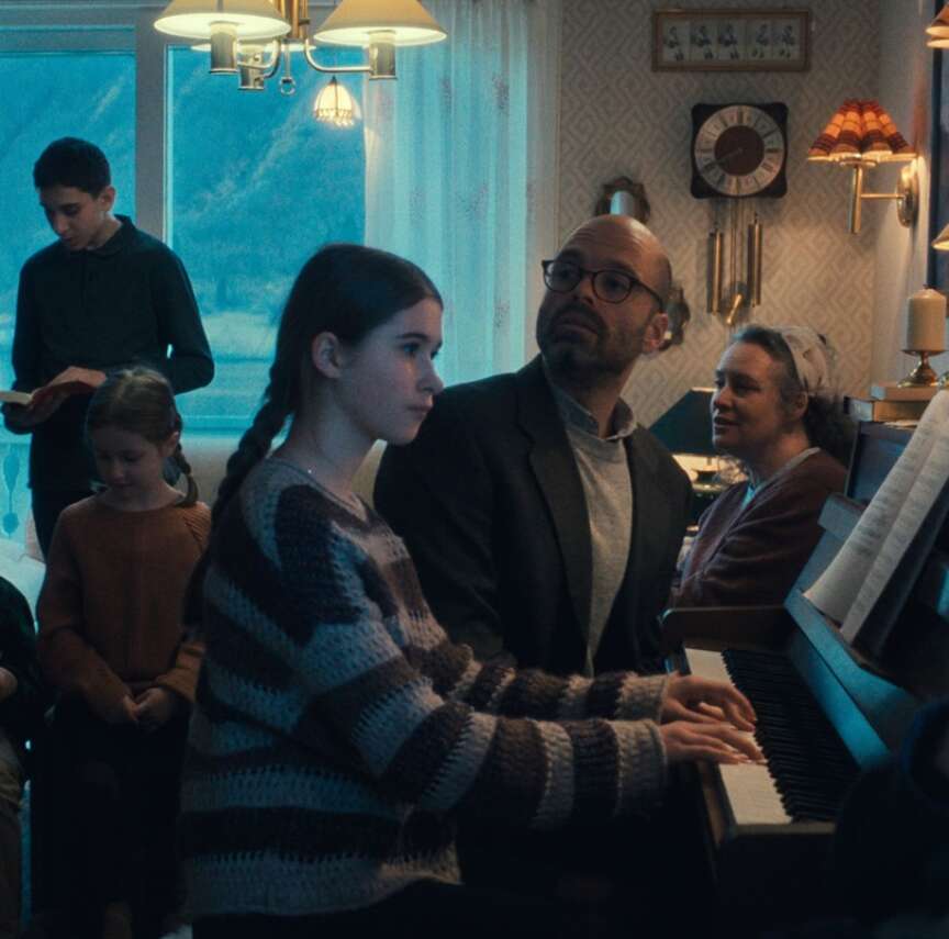 Sebastian Stan and Vanessa Ceban in Fjord